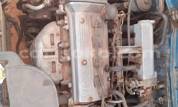 Acheter Occasion Voiture Toyota 4Runner Bleu à Muhanga, Rwanda Acheter Occasion Voiture Toyota 4Runner Bleu à Muhanga, Rwanda