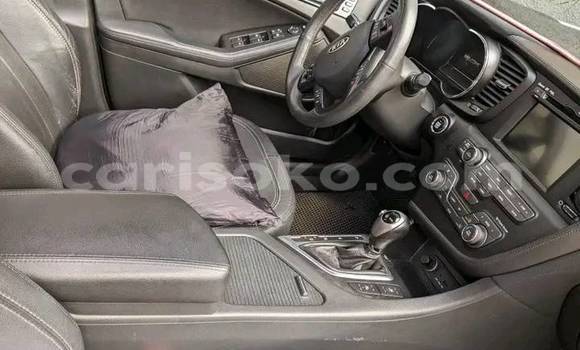 Acheter Occasion Voiture Kia K5 Blanc à Kigali, Rwanda Acheter Occasion Voiture Kia K5 Blanc à Kigali, Rwanda