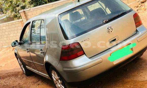 Acheter Occasion Voiture Volkswagen Golf Gris à Kigali, Rwanda Acheter Occasion Voiture Volkswagen Golf Gris à Kigali, Rwanda