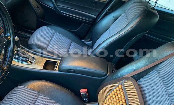 Acheter Occasion Voiture Mercedes-Benz C–Class Gris à Kigali, Rwanda Acheter Occasion Voiture Mercedes-Benz C–Class Gris à Kigali, Rwanda