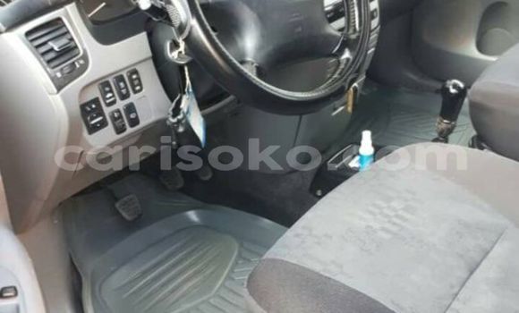 Acheter Occasion Voiture Toyota Avensis Verso Gris à Kigali, Rwanda Acheter Occasion Voiture Toyota Avensis Verso Gris à Kigali, Rwanda