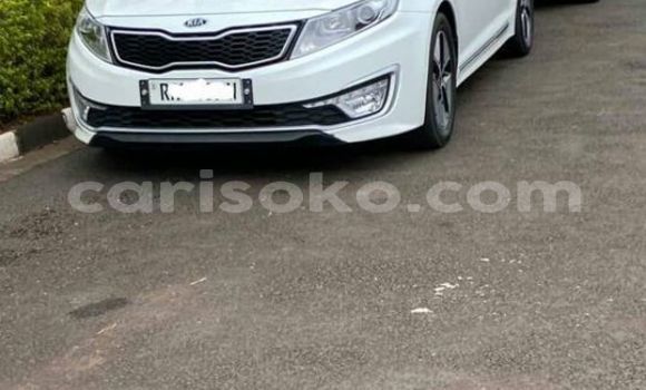 Acheter Occasion Voiture Kia K5 Blanc à Kigali, Rwanda Acheter Occasion Voiture Kia K5 Blanc à Kigali, Rwanda
