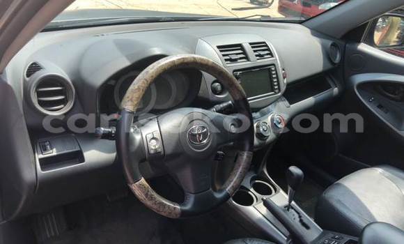 اشتري مستعمل Toyota RAV4 Beige سيارة في Kigali في Rwanda اشتري مستعمل Toyota RAV4 Beige سيارة في Kigali في Rwanda