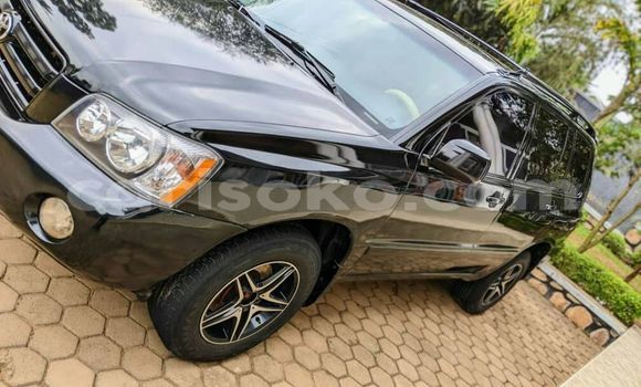 Acheter Occasion Voiture Toyota Highlander Noir à Kigali, Rwanda Acheter Occasion Voiture Toyota Highlander Noir à Kigali, Rwanda