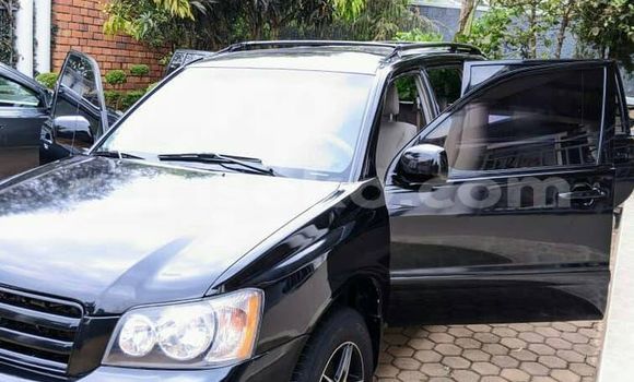 Acheter Occasion Voiture Toyota Highlander Noir à Kigali, Rwanda Acheter Occasion Voiture Toyota Highlander Noir à Kigali, Rwanda