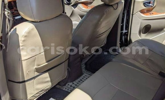 Acheter Occasion Voiture Hyundai Santa Fe Noir à Kigali, Rwanda Acheter Occasion Voiture Hyundai Santa Fe Noir à Kigali, Rwanda