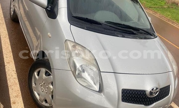 اشتري مستعمل Toyota Yaris Gris سيارة في Kigali في Rwanda اشتري مستعمل Toyota Yaris Gris سيارة في Kigali في Rwanda