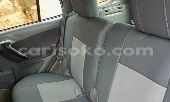 اشتري مستعمل Toyota RAV4 Gris سيارة في Kigali في Rwanda اشتري مستعمل Toyota RAV4 Gris سيارة في Kigali في Rwanda