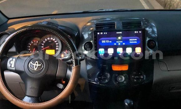 Sayi Na hannu Toyota RAV4 Noir Mota in Kigali a Rwanda Sayi Na hannu Toyota RAV4 Noir Mota in Kigali a Rwanda