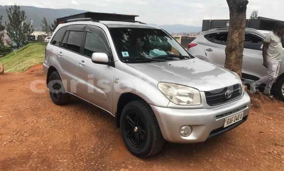 Sayi Na hannu Toyota RAV4 Gris Mota in Kigali a Rwanda Sayi Na hannu Toyota RAV4 Gris Mota in Kigali a Rwanda