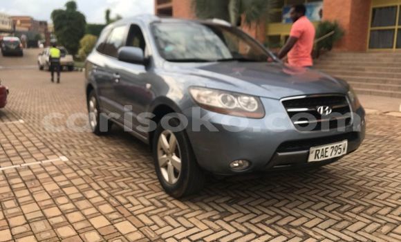 Sayi Na hannu Hyundai Santa Fe Bleu Mota in Kigali a Rwanda Sayi Na hannu Hyundai Santa Fe Bleu Mota in Kigali a Rwanda