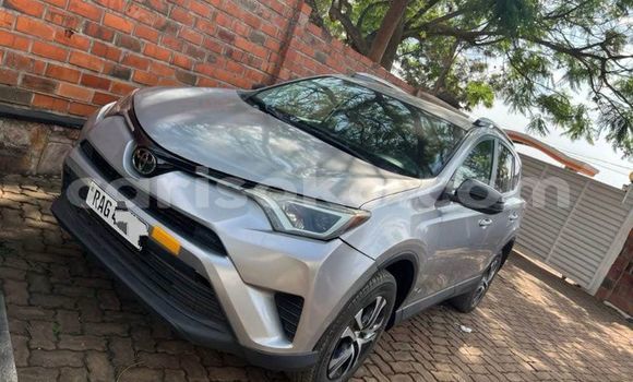 Sayi Na hannu Toyota RAV4 Gris Mota in Kigali a Rwanda Sayi Na hannu Toyota RAV4 Gris Mota in Kigali a Rwanda