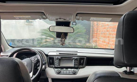 Sayi Na hannu Toyota RAV4 Rouge Mota in Kigali a Rwanda Sayi Na hannu Toyota RAV4 Rouge Mota in Kigali a Rwanda