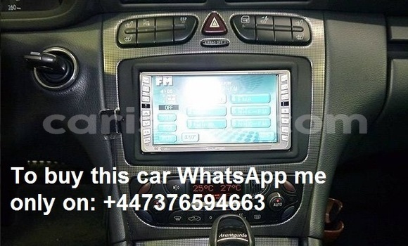 اشتري مستعمل Mercedes-Benz C–Class Gris سيارة في Kigali في Rwanda اشتري مستعمل Mercedes-Benz C–Class Gris سيارة في Kigali في Rwanda