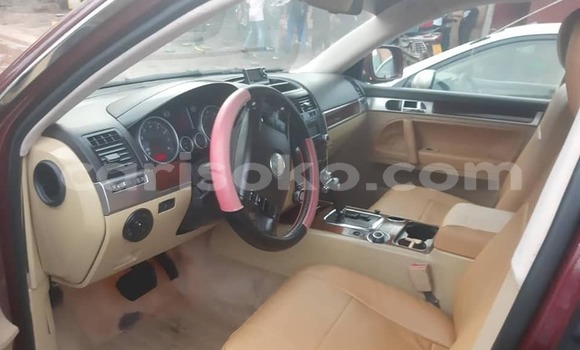 Acheter Occasion Voiture Volkswagen Touareg Rouge à Kigali, Rwanda Acheter Occasion Voiture Volkswagen Touareg Rouge à Kigali, Rwanda