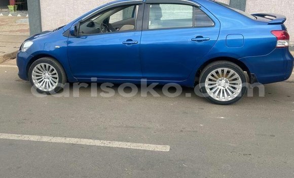 Sayi Na hannu Toyota Yaris Bleu Mota in Kigali a Rwanda Sayi Na hannu Toyota Yaris Bleu Mota in Kigali a Rwanda