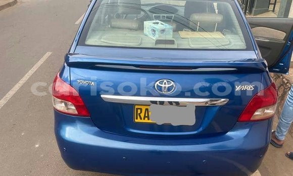 Sayi Na hannu Toyota Yaris Bleu Mota in Kigali a Rwanda Sayi Na hannu Toyota Yaris Bleu Mota in Kigali a Rwanda