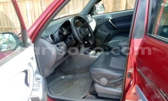 Sayi Na hannu Toyota RAV4 Rouge Mota in Kigali a Rwanda Sayi Na hannu Toyota RAV4 Rouge Mota in Kigali a Rwanda