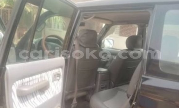 Sayi Na hannu Toyota Land Cruiser Prado Noir Mota in Kigali a Rwanda Sayi Na hannu Toyota Land Cruiser Prado Noir Mota in Kigali a Rwanda