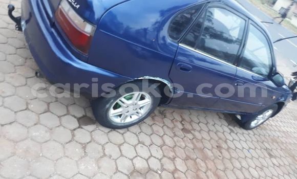 Sayi Na hannu Toyota Corolla Bleu Mota in Kigali a Rwanda Sayi Na hannu Toyota Corolla Bleu Mota in Kigali a Rwanda