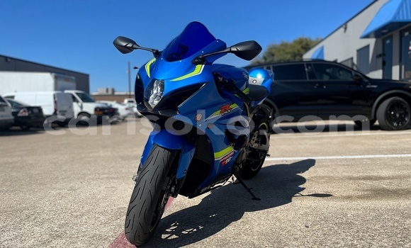 Sayi Na hannu Suzuki GSX–R Bleu Motsi in Kigali a Rwanda Sayi Na hannu Suzuki GSX–R Bleu Motsi in Kigali a Rwanda