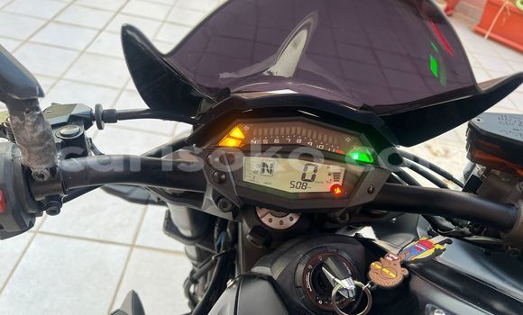 Acheter Occasion Moto Kawasaki Z 1000 Noir à Kigali, Rwanda Acheter Occasion Moto Kawasaki Z 1000 Noir à Kigali, Rwanda