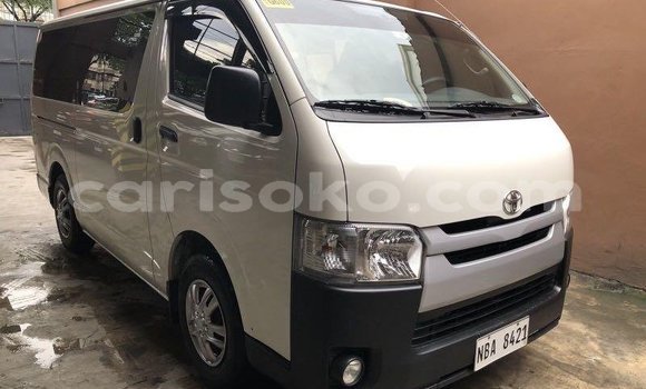 Buy Used Toyota Hiace White Car in Kigali in Rwanda Buy Used Toyota Hiace White Car in Kigali in Rwanda