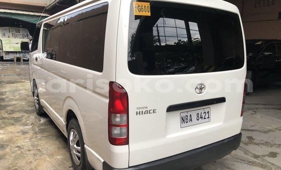 Buy Used Toyota Hiace White Car in Kigali in Rwanda Buy Used Toyota Hiace White Car in Kigali in Rwanda