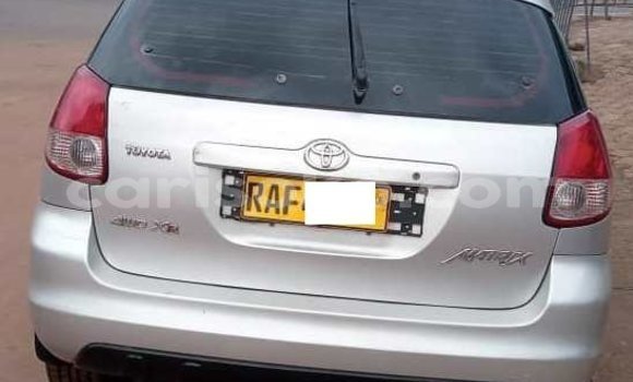اشتري مستعمل Toyota Matrix Gris سيارة في Kigali في Rwanda اشتري مستعمل Toyota Matrix Gris سيارة في Kigali في Rwanda