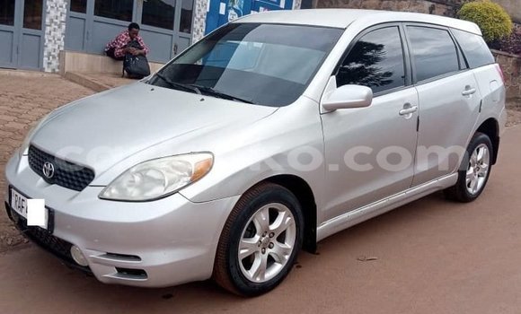 اشتري مستعمل Toyota Matrix Gris سيارة في Kigali في Rwanda اشتري مستعمل Toyota Matrix Gris سيارة في Kigali في Rwanda
