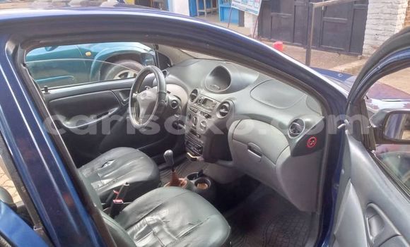 اشتري مستعمل Toyota Yaris Bleu سيارة في Kigali في Rwanda اشتري مستعمل Toyota Yaris Bleu سيارة في Kigali في Rwanda