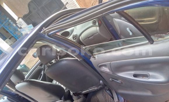 اشتري مستعمل Toyota Yaris Bleu سيارة في Kigali في Rwanda اشتري مستعمل Toyota Yaris Bleu سيارة في Kigali في Rwanda