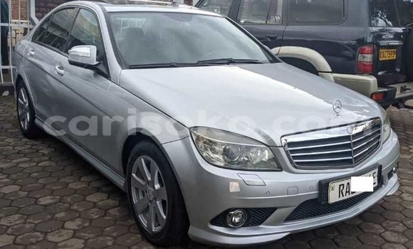اشتري مستعمل Mercedes-Benz C–Class Gris سيارة في Kigali في Rwanda اشتري مستعمل Mercedes-Benz C–Class Gris سيارة في Kigali في Rwanda