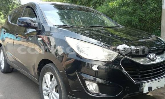 Buy Used Hyundai Tucson Black Car in Kigali in Rwanda Buy Used Hyundai Tucson Black Car in Kigali in Rwanda