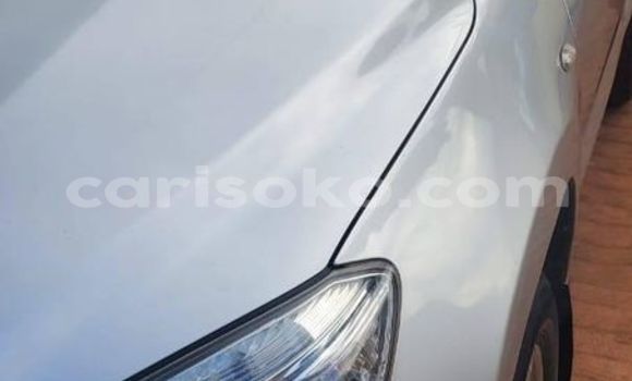 Buy Used Toyota RAV4 Silver Car in Kigali in Rwanda Buy Used Toyota RAV4 Silver Car in Kigali in Rwanda