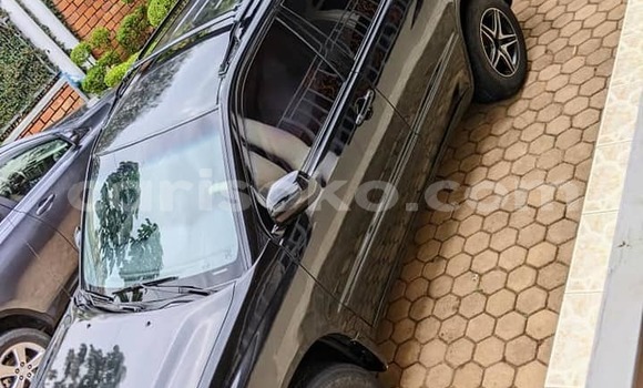 Acheter Occasion Voiture Toyota Highlander Noir à Kigali, Rwanda Acheter Occasion Voiture Toyota Highlander Noir à Kigali, Rwanda