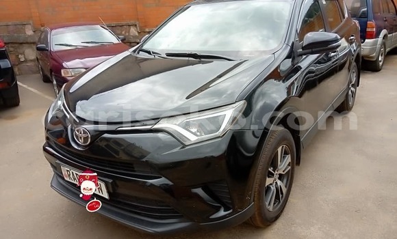Sayi Na hannu Toyota RAV4 Noir Mota in Kigali a Rwanda Sayi Na hannu Toyota RAV4 Noir Mota in Kigali a Rwanda