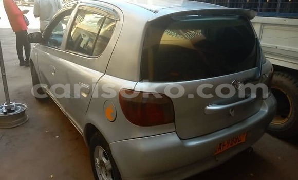 Sayi Na hannu Toyota Vitz Gris Mota in Kigali a Rwanda Sayi Na hannu Toyota Vitz Gris Mota in Kigali a Rwanda