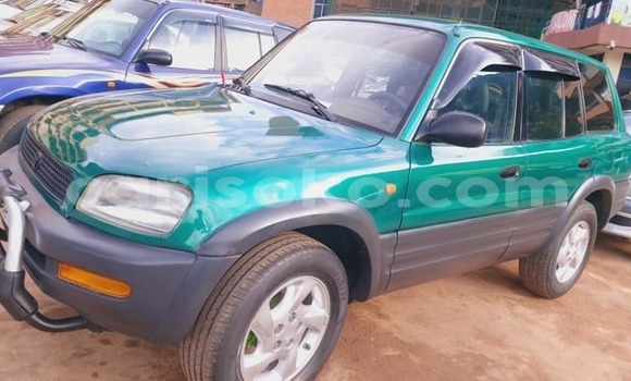 Sayi Na hannu Toyota RAV4 Vert Mota in Kigali a Rwanda Sayi Na hannu Toyota RAV4 Vert Mota in Kigali a Rwanda