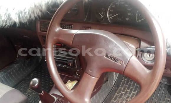 اشتري مستعمل Toyota Corolla Rouge سيارة في Kigali في Rwanda اشتري مستعمل Toyota Corolla Rouge سيارة في Kigali في Rwanda