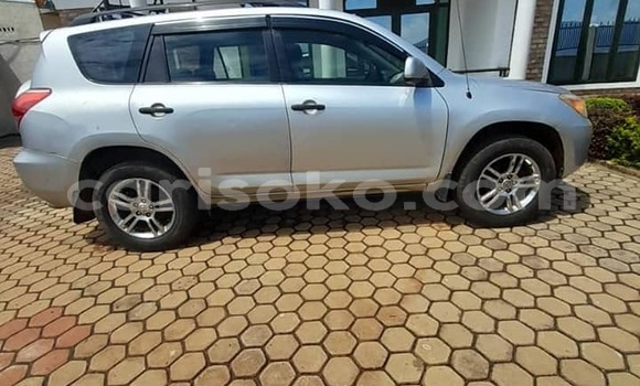 اشتري مستعمل Toyota RAV4 Gris سيارة في Kigali في Rwanda اشتري مستعمل Toyota RAV4 Gris سيارة في Kigali في Rwanda