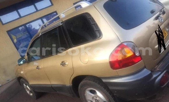 اشتري مستعمل Hyundai Santa Fe Marron سيارة في Kigali في Rwanda اشتري مستعمل Hyundai Santa Fe Marron سيارة في Kigali في Rwanda