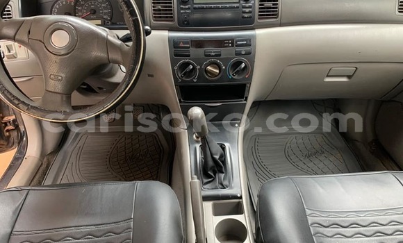 Sayi Na hannu Toyota Corolla Noir Mota in Kigali a Rwanda Sayi Na hannu Toyota Corolla Noir Mota in Kigali a Rwanda