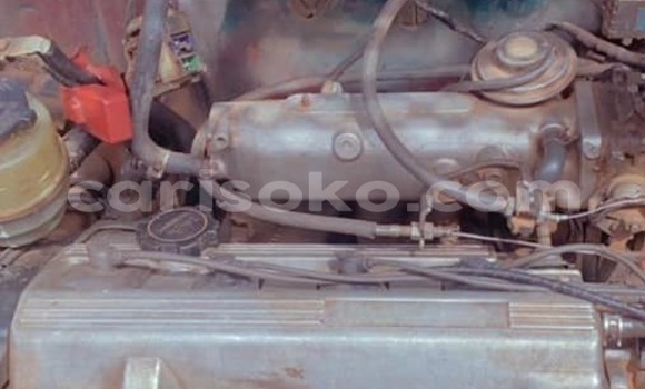 Acheter Occasion Voiture Toyota RAV4 Vert à Kigali, Rwanda Acheter Occasion Voiture Toyota RAV4 Vert à Kigali, Rwanda