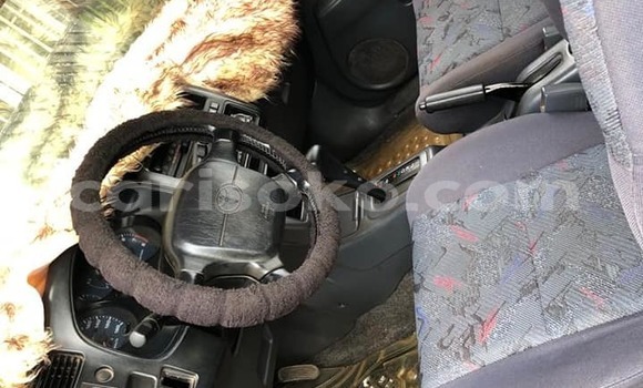 Acheter Occasion Voiture Toyota RAV4 Noir à Kigali, Rwanda Acheter Occasion Voiture Toyota RAV4 Noir à Kigali, Rwanda