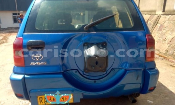 Acheter Occasion Voiture Toyota RAV4 Bleu à Kigali, Rwanda Acheter Occasion Voiture Toyota RAV4 Bleu à Kigali, Rwanda