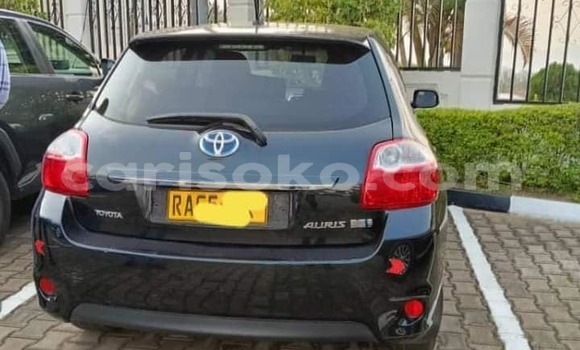Sayi Na hannu Toyota Auris Noir Mota in Kigali a Rwanda Sayi Na hannu Toyota Auris Noir Mota in Kigali a Rwanda