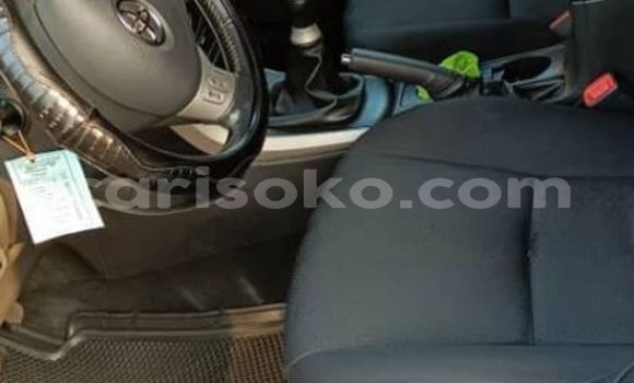 Acheter Occasion Voiture Toyota Corolla Bleu à Kigali, Rwanda Acheter Occasion Voiture Toyota Corolla Bleu à Kigali, Rwanda