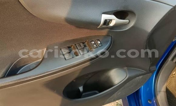 Acheter Occasion Voiture Toyota Corolla Bleu à Kigali, Rwanda Acheter Occasion Voiture Toyota Corolla Bleu à Kigali, Rwanda