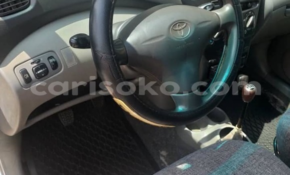 Sayi Na hannu Toyota Yaris Verso Gris Mota in Kigali a Rwanda Sayi Na hannu Toyota Yaris Verso Gris Mota in Kigali a Rwanda